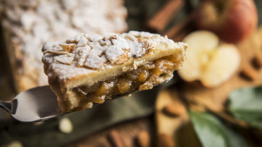 Comida de inverno: aprenda a preparar receitas com ingredientes da estação Torta de maçã