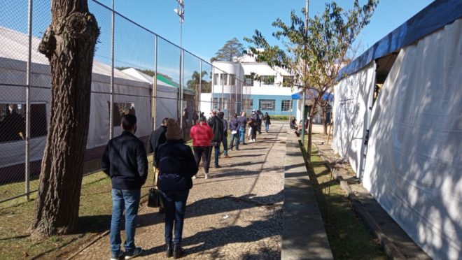 No Paraná, 3 em cada 4 municípios vacinam na faixa dos 40 anos - Vimarsana News