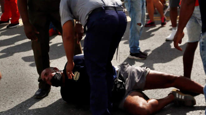 Hipocrisia tem limites, mas… - Vimarsana News