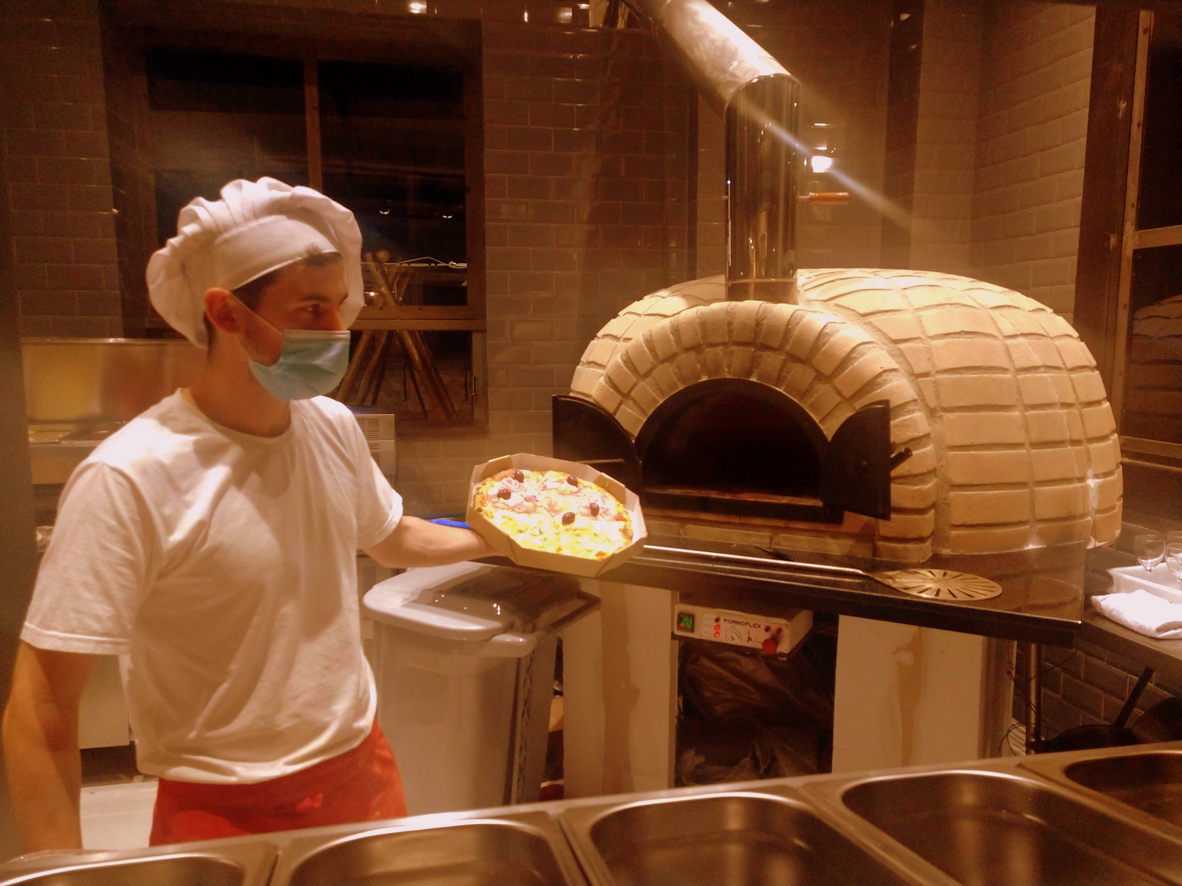 Saindo uma pizza nova casa: Funiculare, do Portão. Saindo uma pizza nova casa: Funiculare, do Portão.