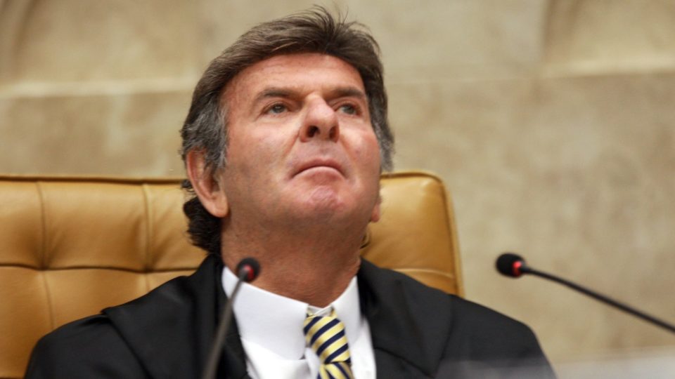 STF, CPI e morte ao mensageiro Luiz Fux reunião poderes