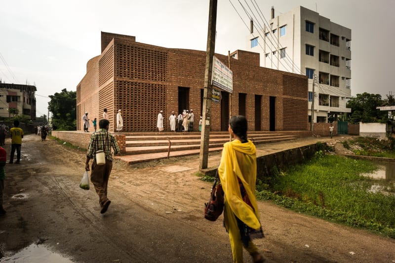 Fachada da mesquita em Dhaka. Fachada da mesquita em Dhaka.