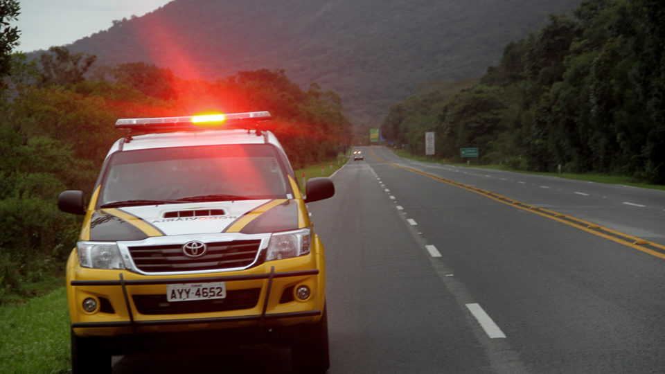 Estradas estaduais têm crescimento de 507% nas autuações por excesso de velocidade Estradas estaduais têm crescimento de 507% nas autuações por excesso de velocidade