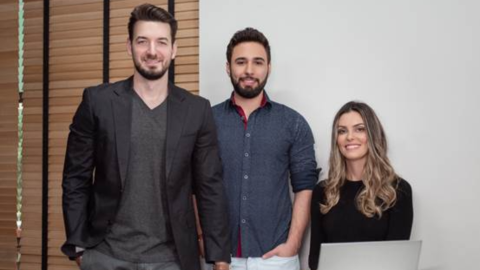 Nuvidio: startup recebe aporte para acelerar vendas por videochamadas Thiago Haddad (CEO), Gustavo Alves (CTO) e Janu Queiroz (COO) da Nuvidio