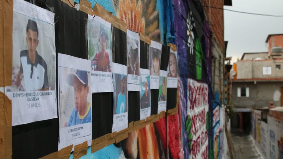 MP denuncia 12 PMs por morte de jovens em Paraisópolis (SP) mortos em Paraisópolis