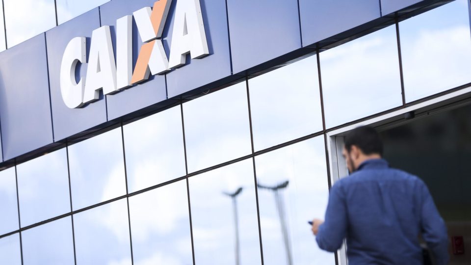 Caixa Econômica anuncia novo concurso em 2021 A previsão é que o novo concurso seja lançado até setembro deste ano