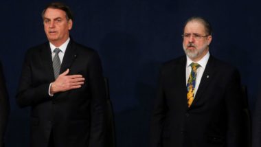 “Sem provas”: Aras indica arquivamento das acusações da CPI da Covid; oposição protesta Adversários de Bolsonaro chamaram Aras de "serviçal" do presidente