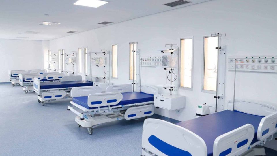 Em queda, ocupação de UTIs SUS para Covid fica abaixo de 70% no Paraná pela 1ª vez no ano A Secretaria da Saúde do Paraná anunciou hoje (19) a ativação de 52 leitos de enfermaria nas macrorregiões Leste e Oeste do estado – Curitiba, 19/02/2021 – Foto: Rodrigoi Félix Leal/Arquivo AEN