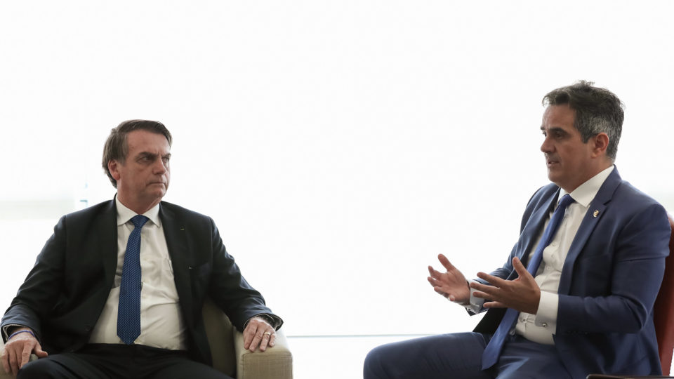 Bolsonaro confirma Ciro Nogueira na Casa Civil e novo ministério para abrigar Lorenzoni Presidente Jair Bolsonaro confirmou que o senador Ciro Nogueira (PP-PI) irá assumir a Casa Civil