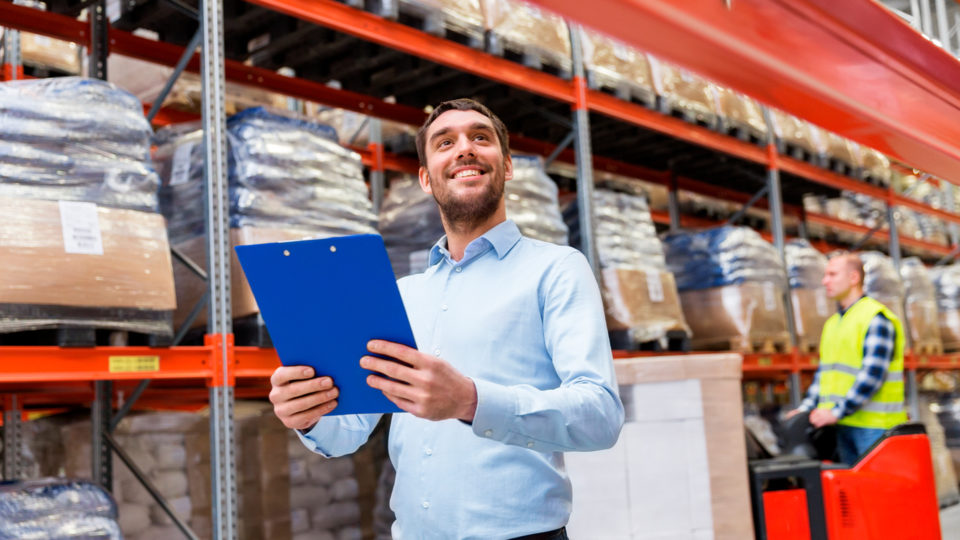Com obrigações cumpridas, qualquer empresa pode exportar produtos.