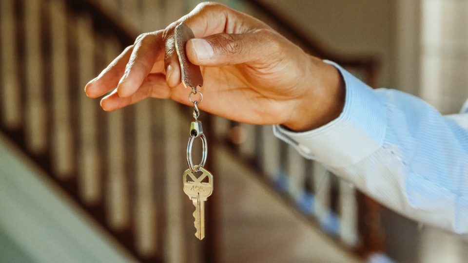 Proptech EmCasa recebe aporte de R$ 110 milhões EmCasa: startup do setor imobiliário recebe aporte