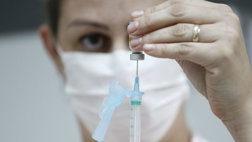 The United States may recommend the use of the mask to vaccinate against Covid-19