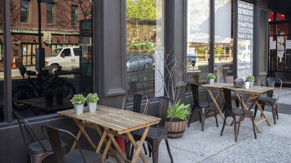 Mais restaurantes abrem no primeiro semestre de 2021 do que em períodos anteriores Restaurante Covid