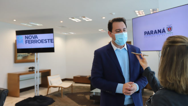 Governador diz que teve o celular clonado e alerta para tentativa de golpe - Vimarsana News