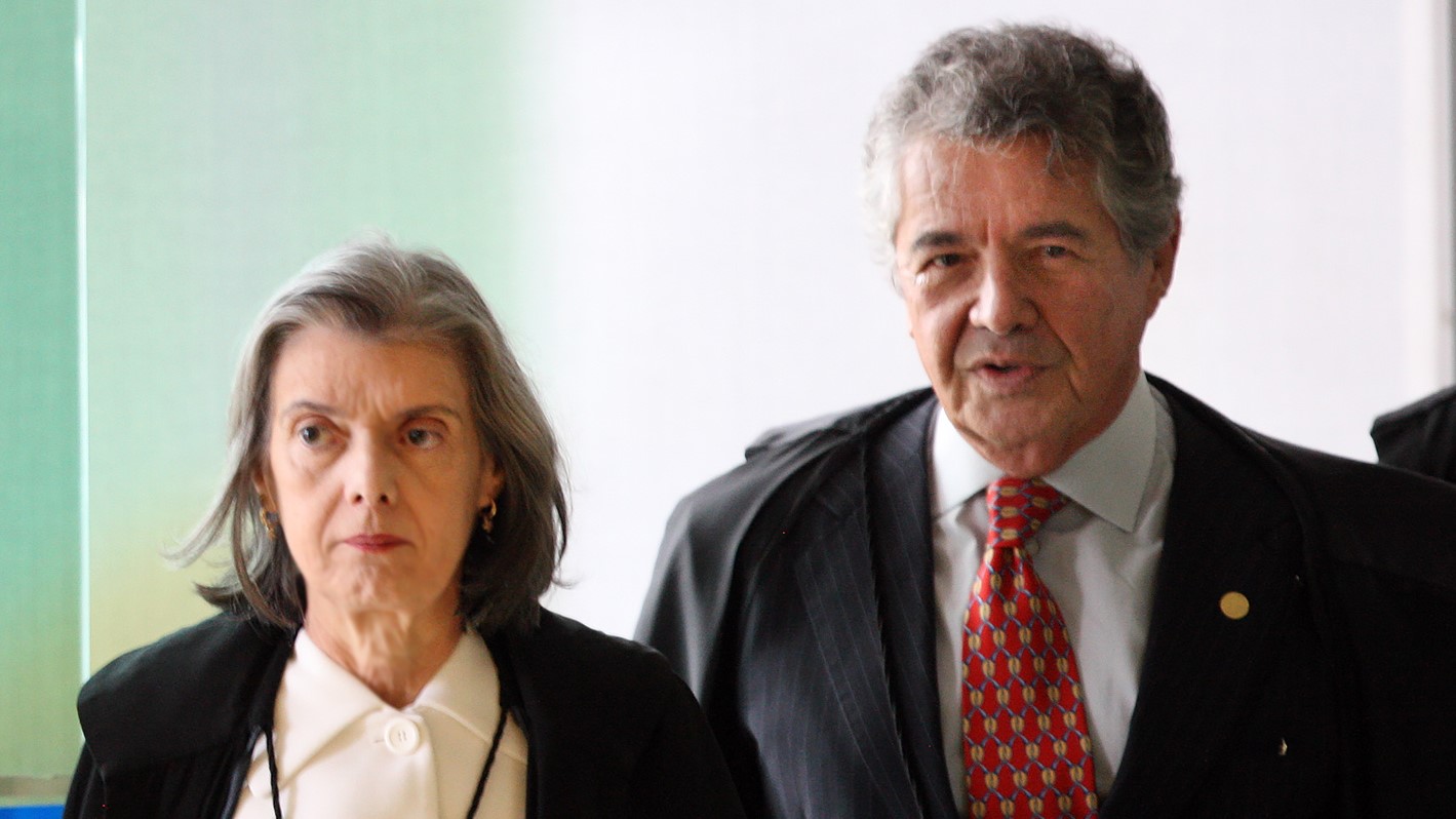 Cármen Lúcia ocupará cadeira que era de Marco Aurélio Mello na Primeira Turma