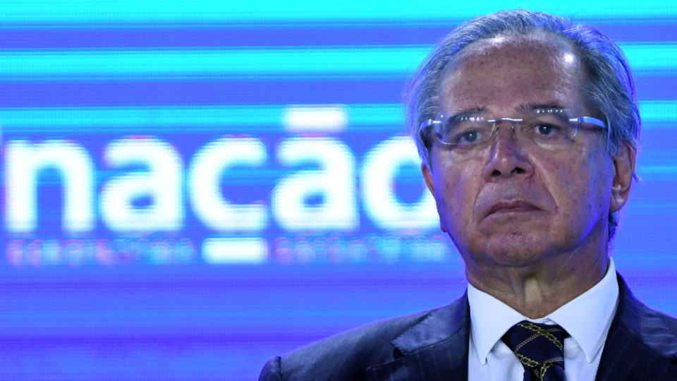Guedes perde poder com “fatiamento” da Economia. Isso é bom ou ruim para o país? Paulo Guedes está perdendo poder com o “fatiamento” do Ministério da Economia.