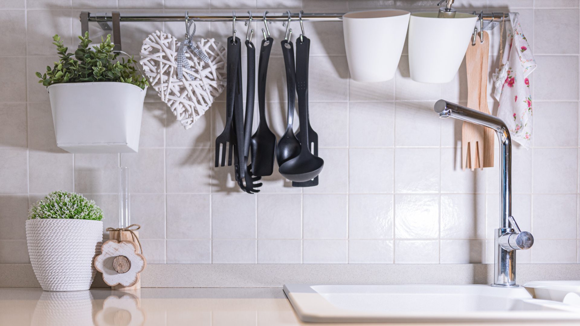 Além dos móveis, cada utensílio também precisa fazer parte do planejamento da cozinha ideal