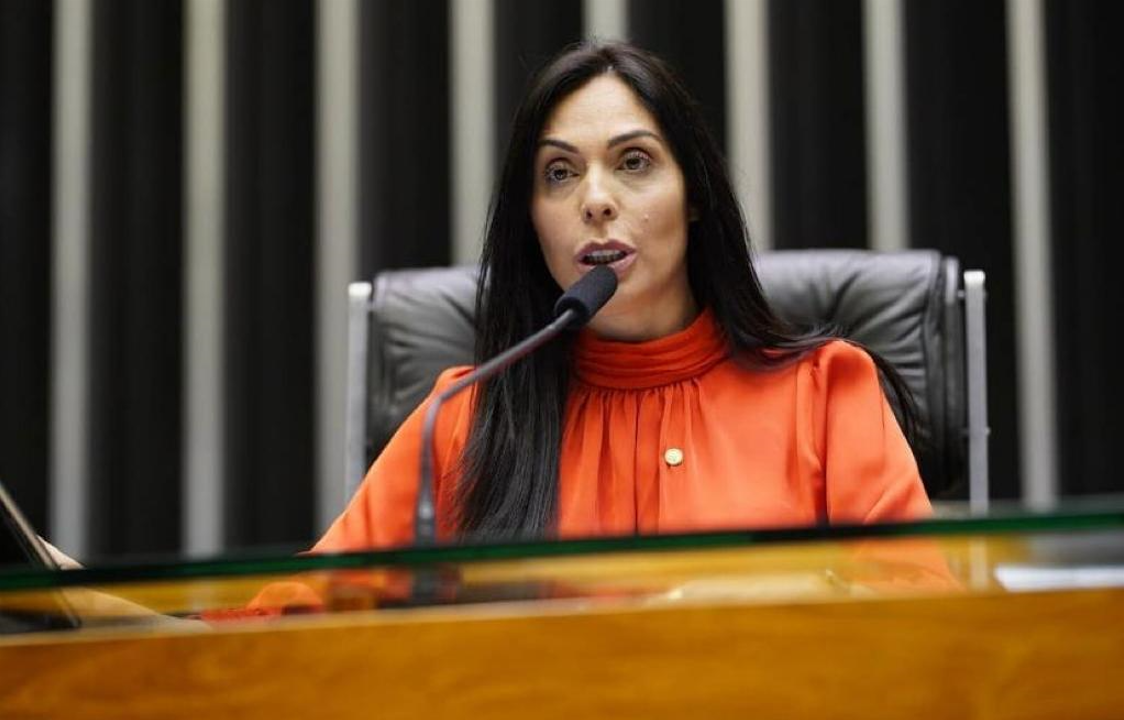 Deputada federal Geovânia de Sá, autora da proposta