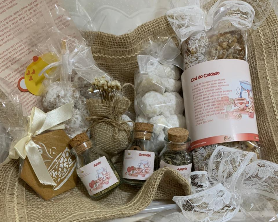 Kits de chá com poesia,