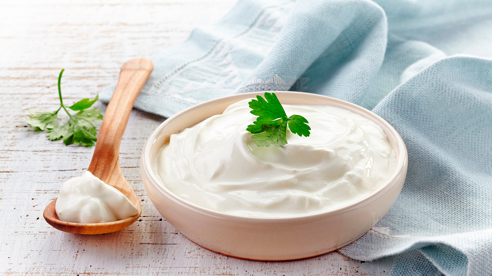 Mesmo sendo um clássico da culinária, o creme de leite pode ser substituído por outros ingredientes