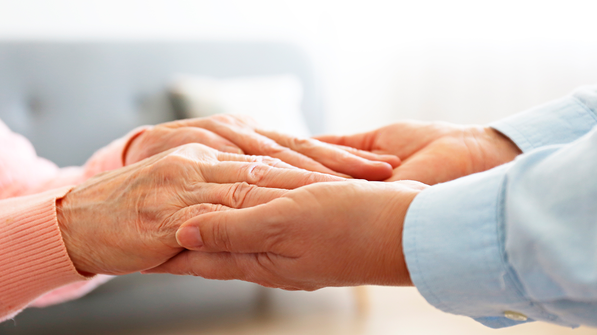 Acompanhamento nutricional e médico e rotina de exercícios e alimentação saudável são alguns dos cuidados necessários na vida do idosona vida do idoso