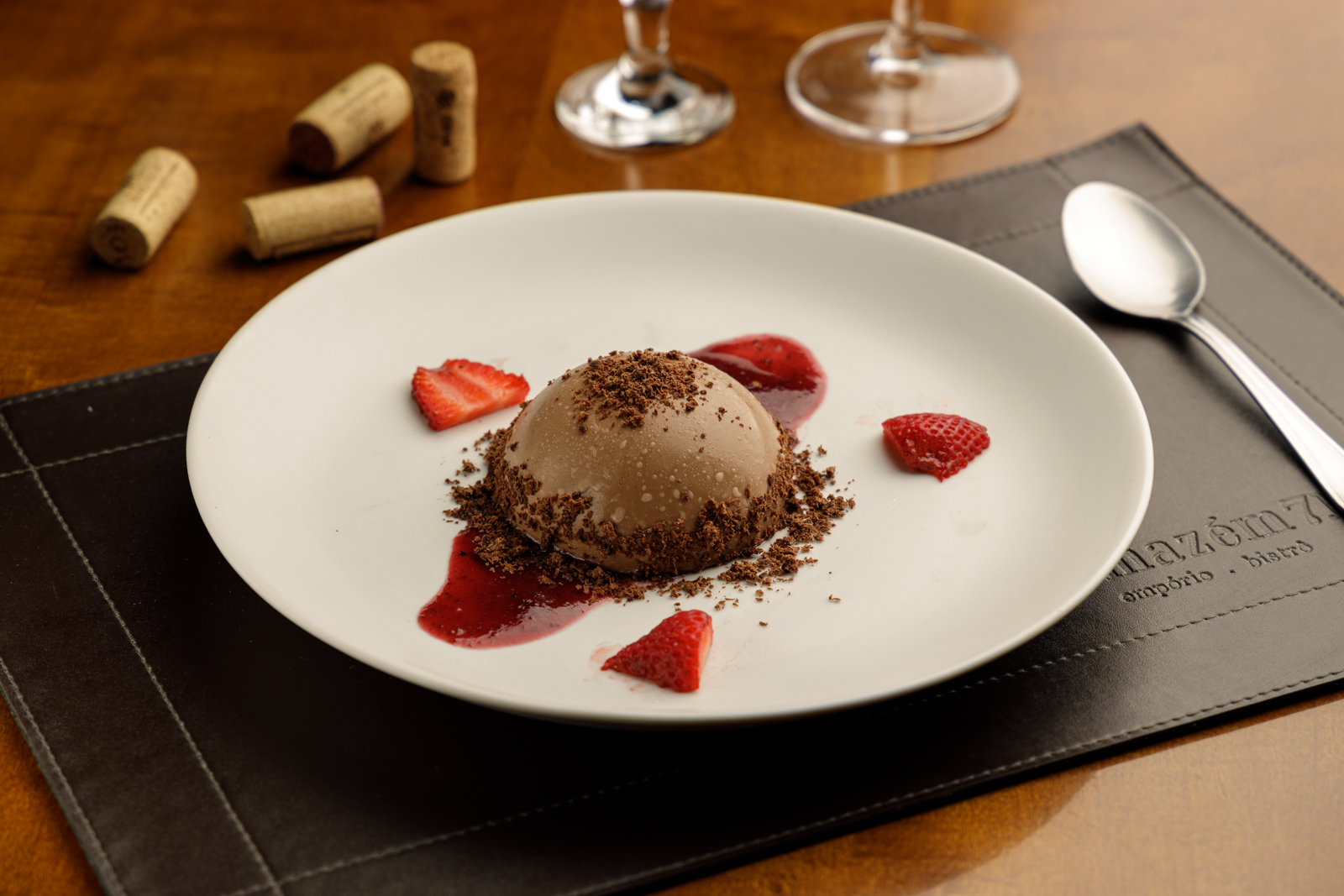 Panna Cotta de chocolate, do Amazém 71 Cucina - Vino, servida no Festival Bom Gourmet Panna Cotta de chocolate, do Amazém 71 Cucina - Vino, servida no Festival Bom Gourmet