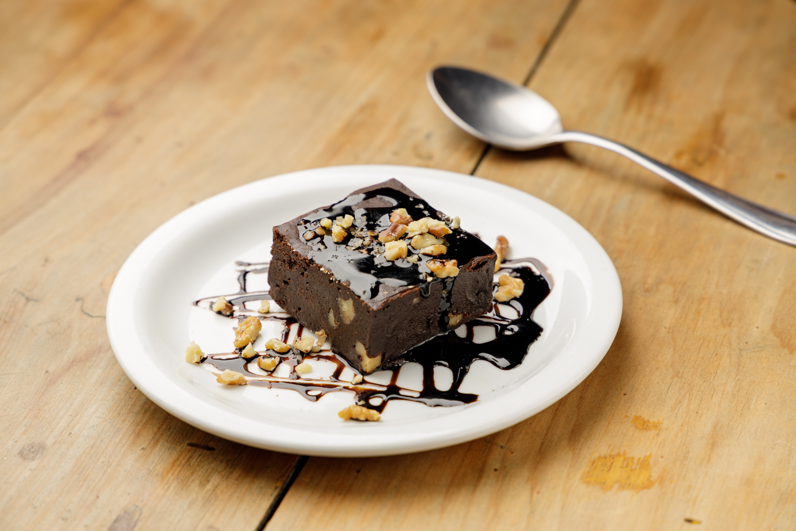 Brownie de chocolate com nozes, do Avenida Paulista Pizza Bar Brownie de chocolate com nozes, do Avenida Paulista Pizza Bar