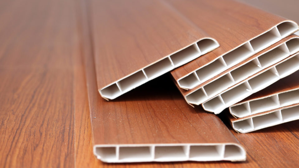 Rodapés em PVC Wood