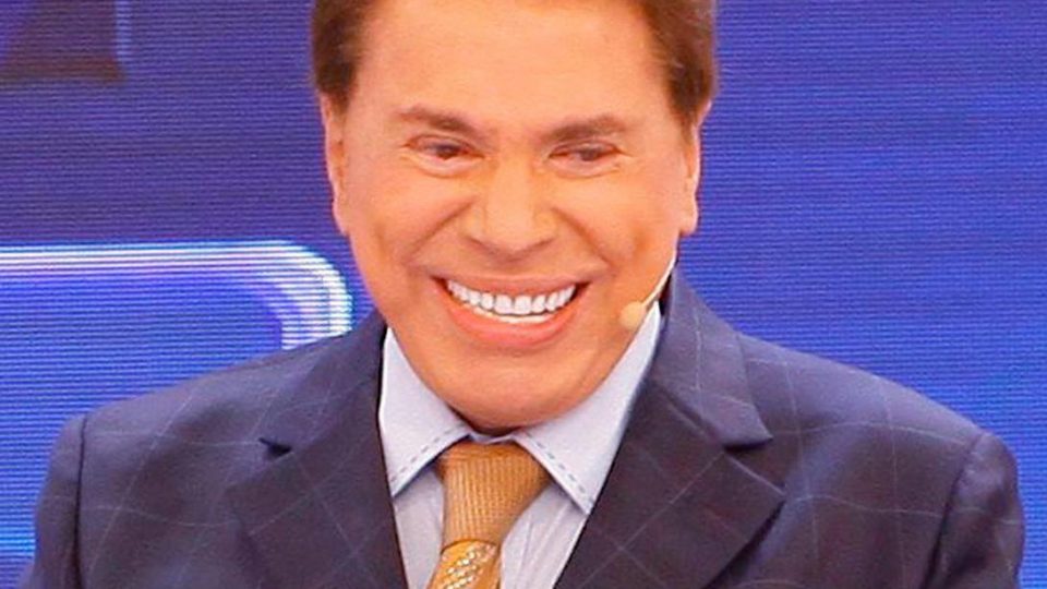 Humorista é afastada do 'Programa Silvio Santos' após ter crises