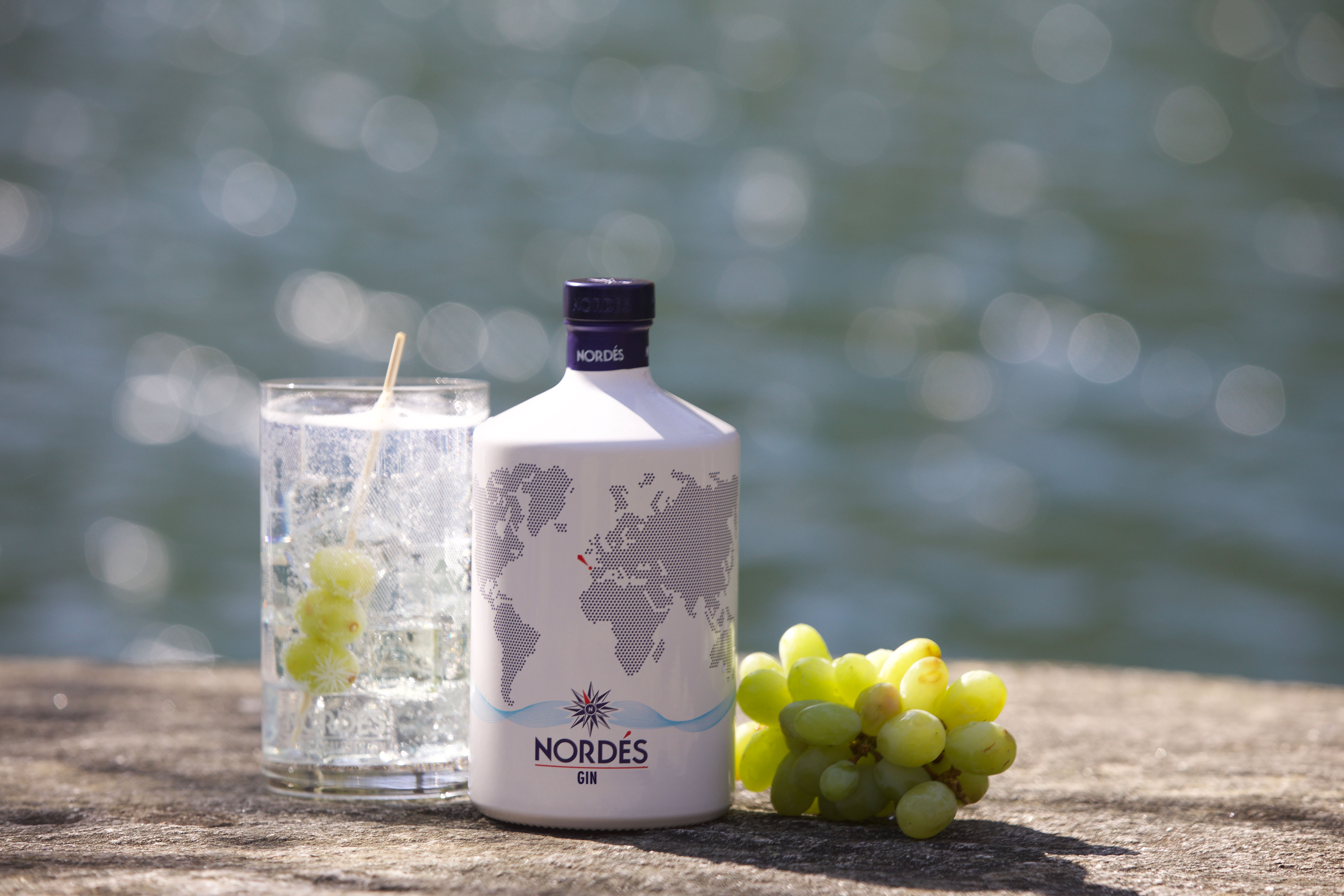 Gin Nordés é feito com uva Alvarinho e onze especiarias.