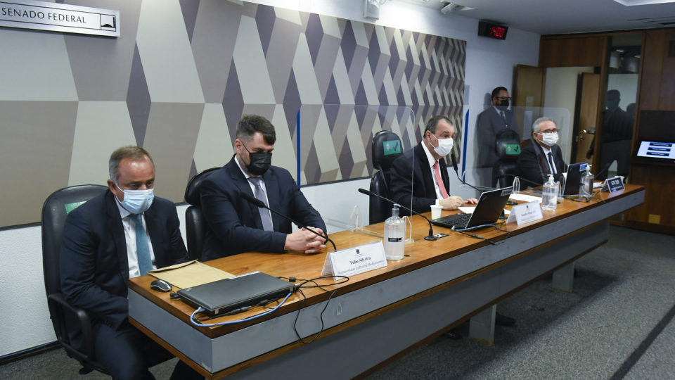 CPI durante depoimento de Túlio Silveira, em 18/08