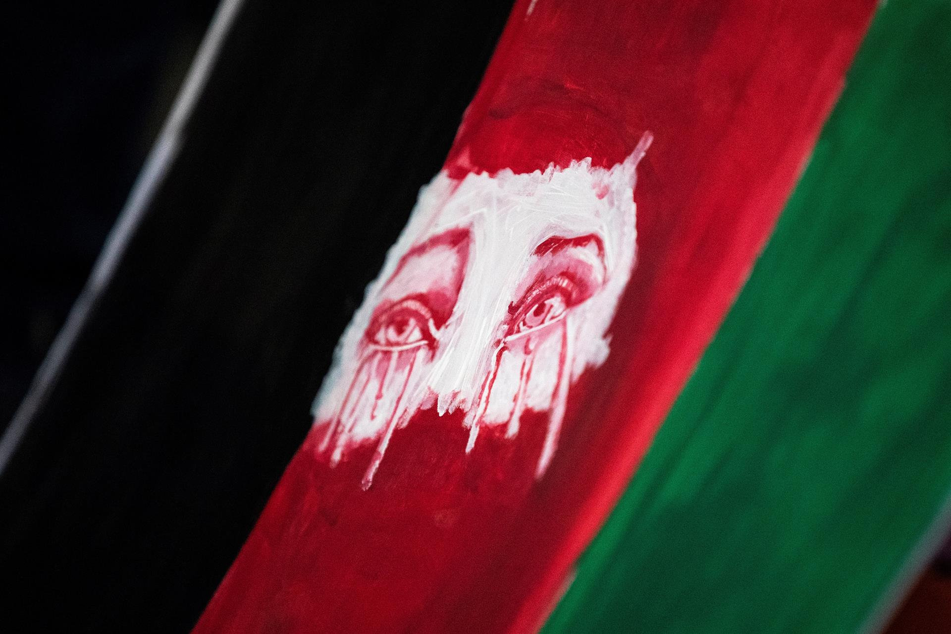 mulheres no afeganistão