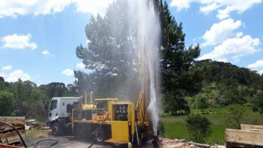 Paraná quer perfurar 700 poços até o fim do ano para contornar a seca no Estado