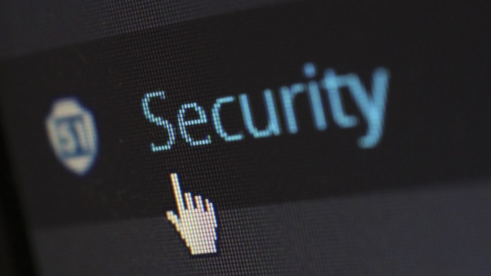 As ameaças no mundo digital e a emergência da cibersegurança A emergência da cibersegurança