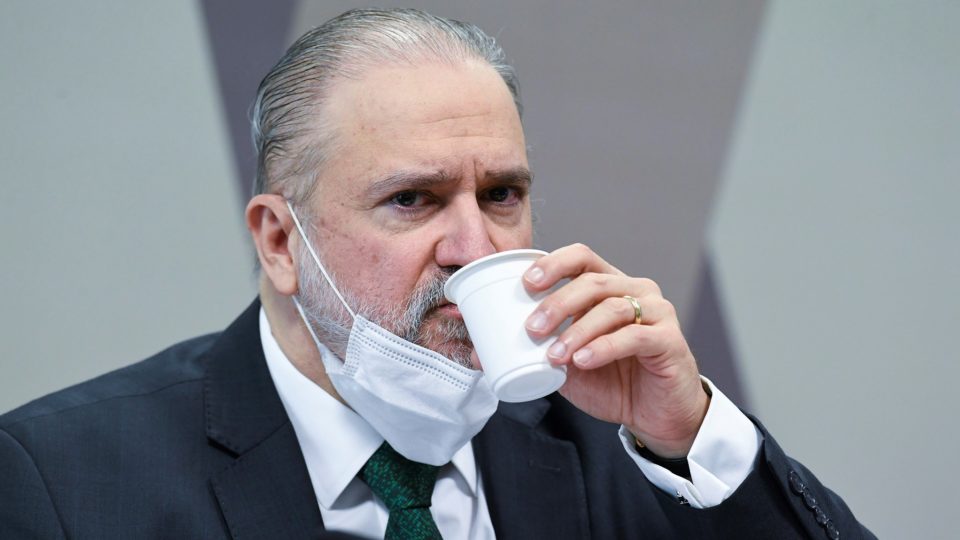 Augusto Aras na CCJ do Senado durante sabatina