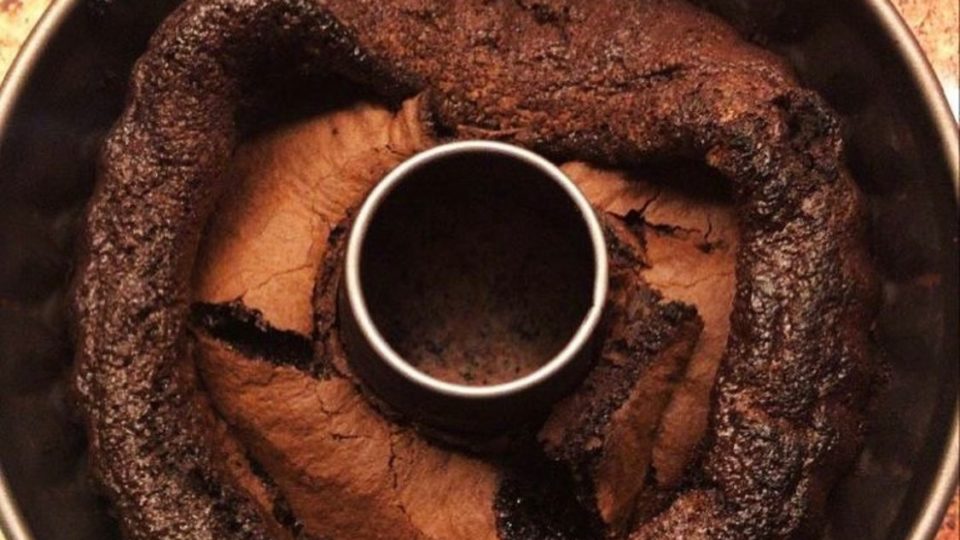 Chefs na Quarentena faz sucesso ao transformar desastres gastronômicos em um prato cheio de humor chefs na quarentena