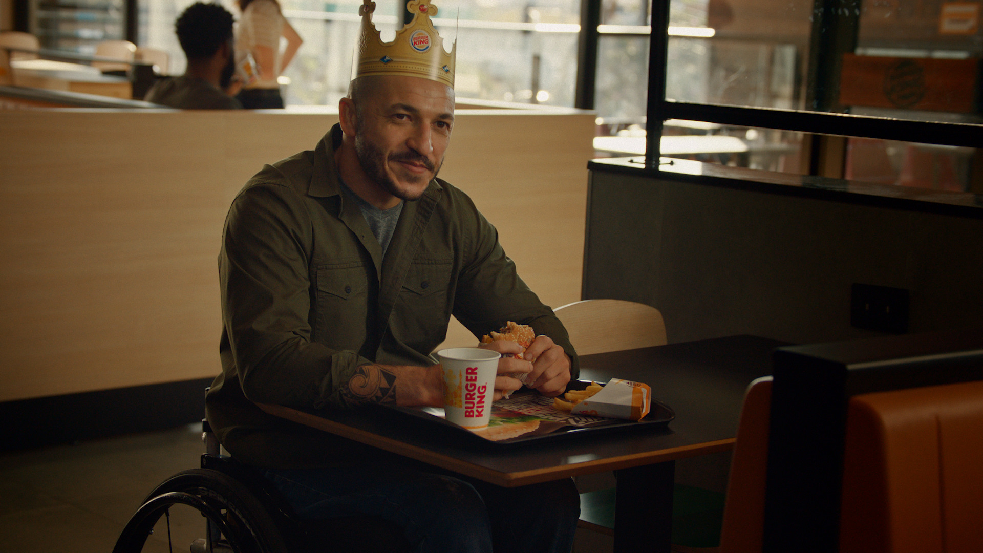 Campanha do Burger King incentiva uso de programa de fidelidade.