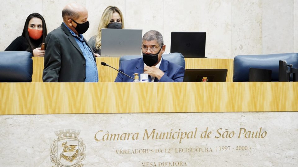 O Ancien Régime, a CF88 e os municípios brasileiros Câmara Municipal de São Paulo