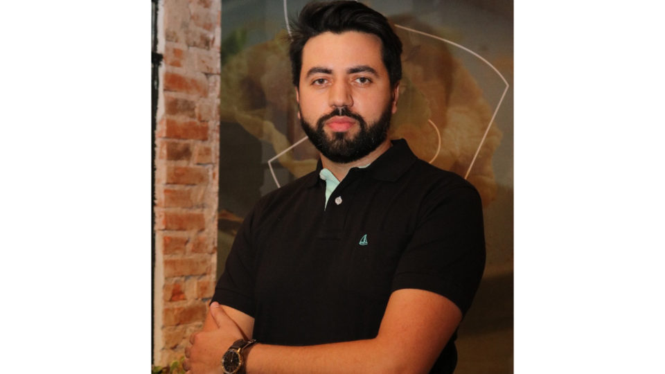 Givago Ferentzse destaca em Curitiba com o uso do conceito Soho na gastronomia.