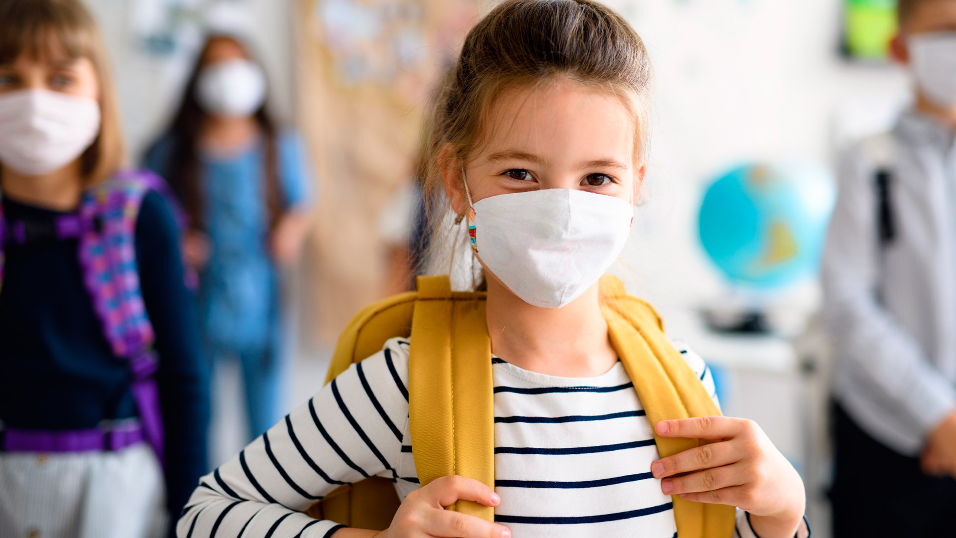 Volta às aulas seguirá o modelo híbrido, tendo aulas presenciais e remotas.