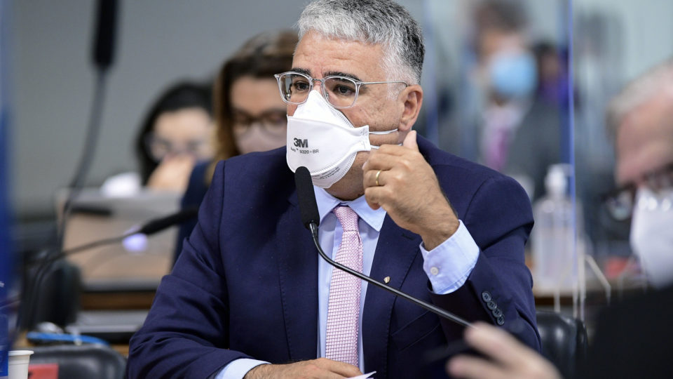 Parlamentares governistas tentam criar CPI para apurar estados e municípios O senador Eduardo Girão é o líder da iniciativa