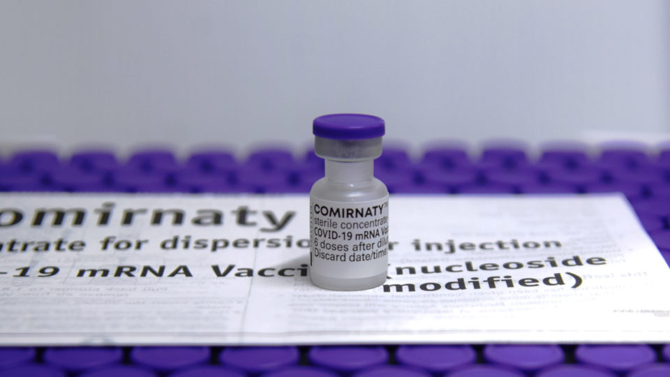 Pesquisa da Pfizer vai acompanhar 1,5 mil pacientes da Covid em cidade paranaense Pesquisa da Pfizer vai acompanhar 1,5 mil pacientes da Covid em cidade paranaense
