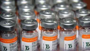 Anvisa determina que lotes interditados da Coronavac sejam recolhidos Segundo a Anvisa, os documentos encaminhados pelo Butantan reforçaram as preocupações da Agência quanto às práticas assépticas e à rastreabilidade dos lotes fabricados na China.
