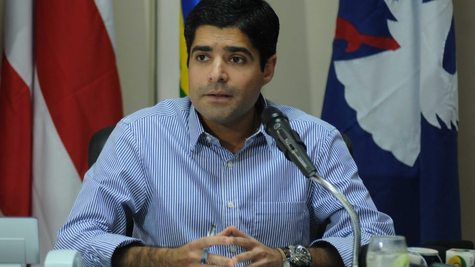 Fusão entre PSL e DEM pode ser decidida neste mês, diz ACM Neto ACM Neto diz que a possível fusão entre o PSL e o DEM deve ser decidida até o final de setembro.
