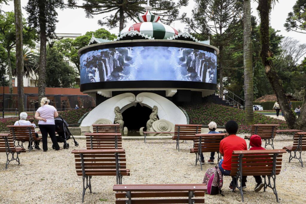 Além do curta gravado na Vila das Torres, o Coreto Digital do Passeio também exibe videoclipes musicais.