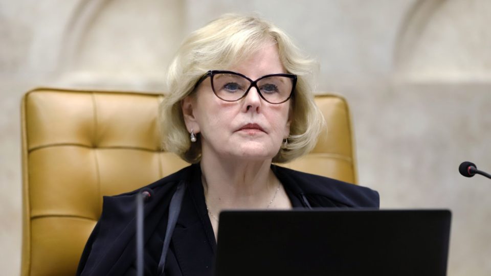 Rosa Weber diz que refletir sobre democracia é ‘necessidade inadiável’ MP das Fake News