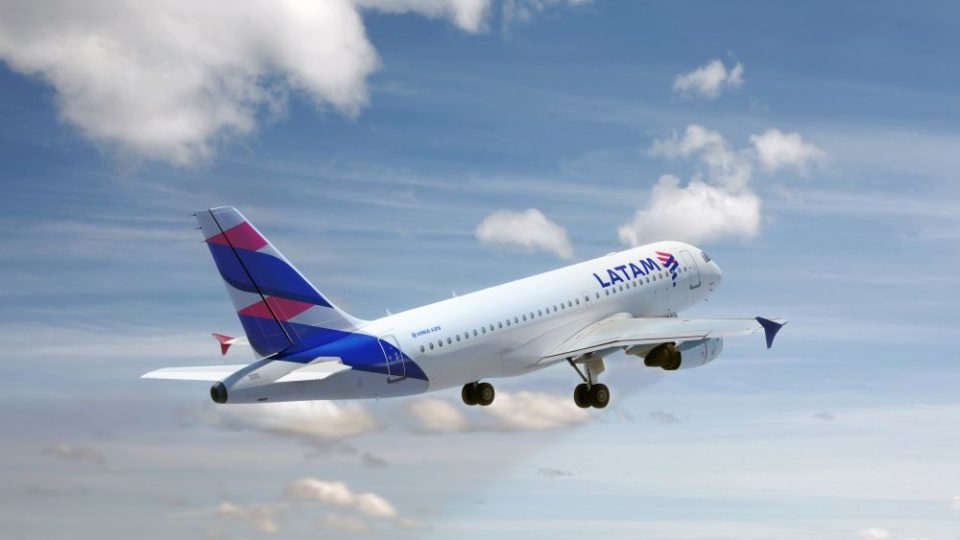 Sem escala: Latam anuncia voos diretos de Curitiba para seis novos destinos Sem escala: Latam anuncia voos diretos de Curitiba para seis novos destinos