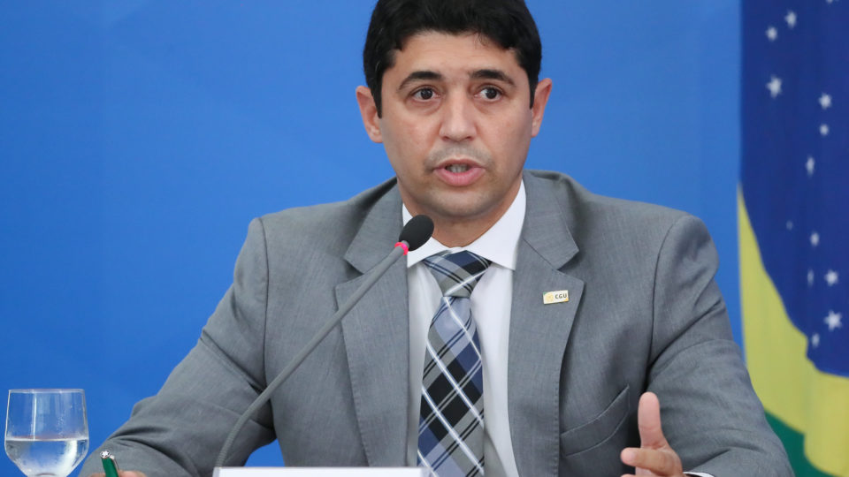 Omar Aziz acusa ministro da CGU de prevaricação e omissão O ministro Wagner do Rosário, da CGU