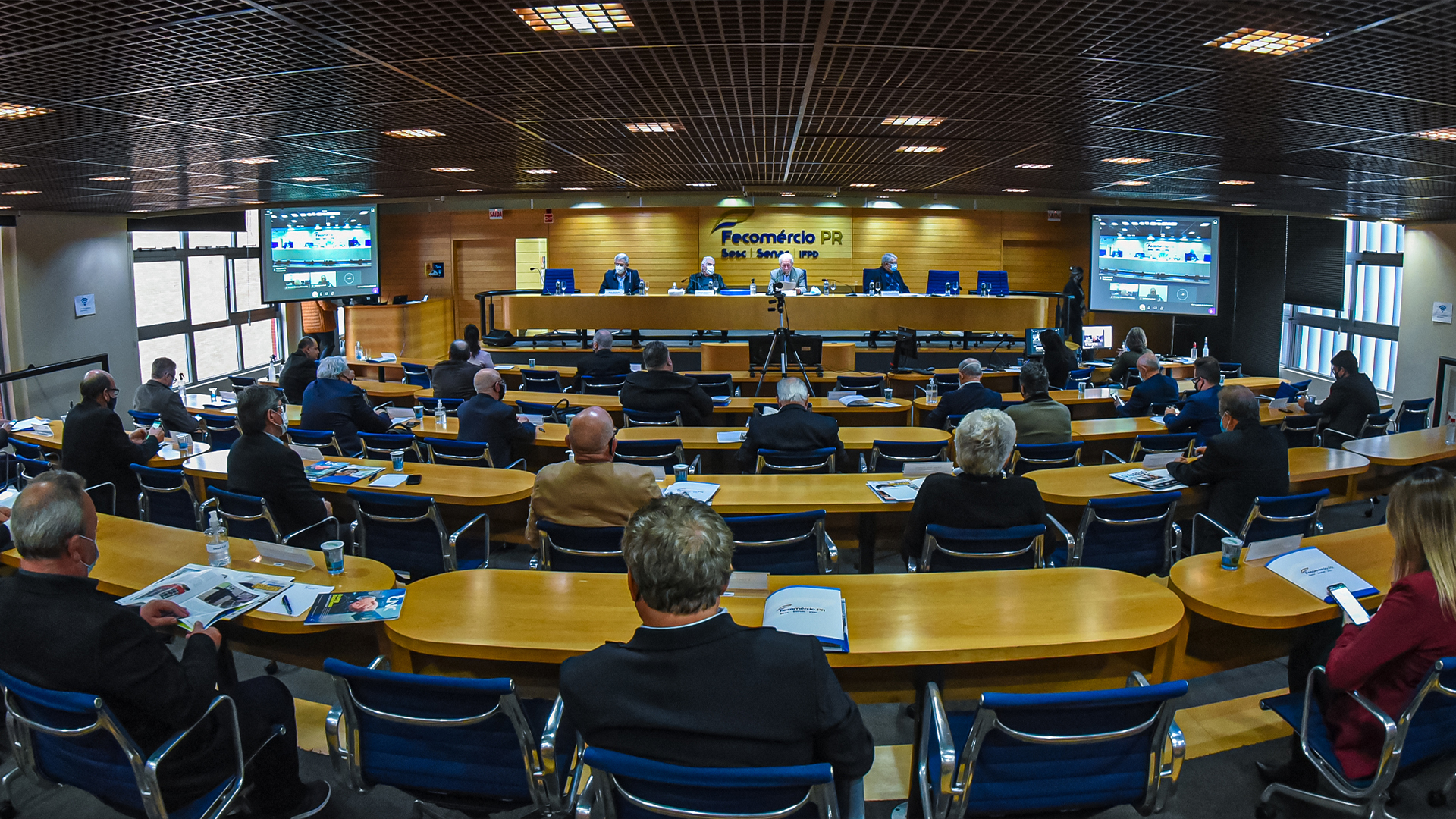 Reunião da diretoria da Fecomércio PR