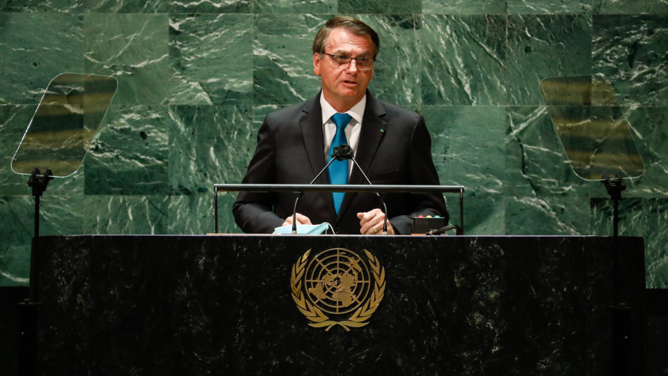 Bolsonaro na ONU não é uma vergonha para o Brasil, é o retrato do Brasil Presidente Jair Bolsonaro discursa na abertura da Assembleia Geral da ONU, em Nova York